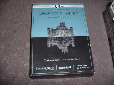 DOWNTOWN ABBEY COMPLETE SEASONS 1,2,3,& 4 VERY CLEAN PLAYS WELL, View more