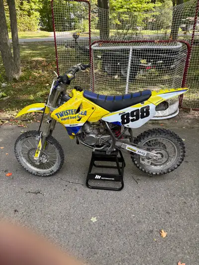 Selling a 2007 Suzuki RM 85 L in good running condition. Bike comes with new chain, ownership, manua...