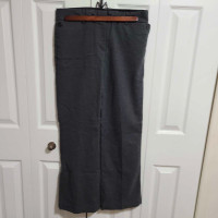 Katherine Barclay grey dress pants size 8