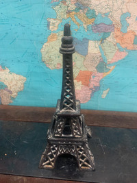 Eiffel Tower tea light holder. Cast iron votive. 