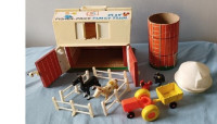 Vintage FISHER PRICE Toys- House & Barn