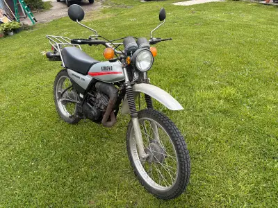 I have for sale 3 complete dt175s one engine and bike is party taken apart. The silver one was safet...