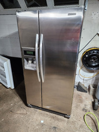 kitchen aid Fridge side by side Stainless 32'' Refrigerator
