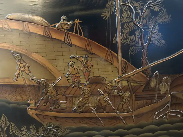Large Chinese Relief Painting in Arts & Collectibles in Gatineau - Image 5