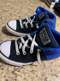 Converse Allstar shoes size 3