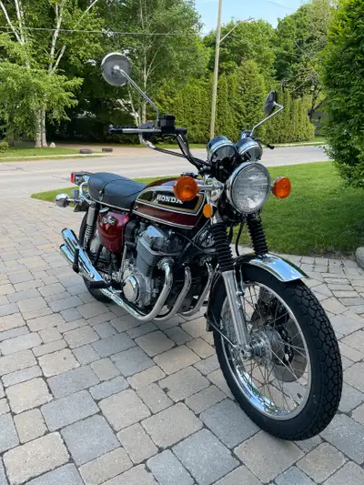 1976 Honda CB750 K6 Purchased in 2020 with 26402 miles. Engine previously had rebuilt top end. Resto...