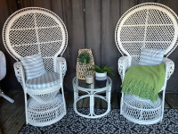 VINTAGE RATTAN PEACOCK CHAIRS AND TABLE