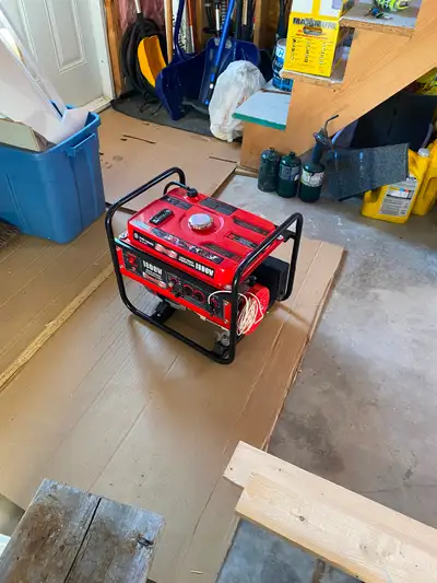 1800W King Canada generator. Never used. Starts fine. Purchased a generac so not needed. Stored in g...
