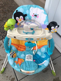 Fisher Price Baby Seat/Recliner/Bouncer (Excellent Condition)