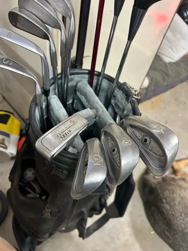 left hand set of golf clubs 62864744375298122