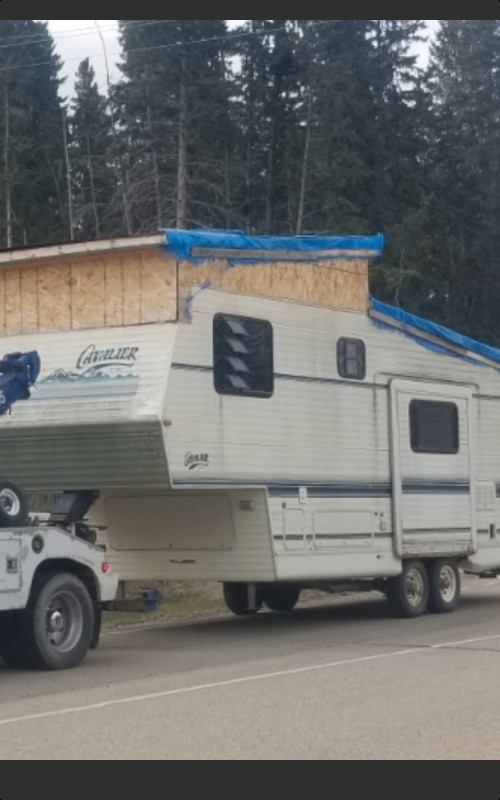 FREE REMOVAL:  RV TRAILERS, MOBILES,   EQUIPMENT,   MOTORHOMES dans Équipement agricole  à Red Deer - Image 4
