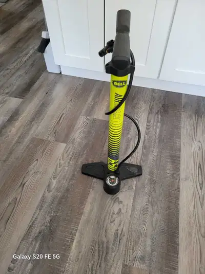 Bell standing bicycle pump, View more