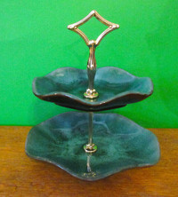 Blue Mountain Pottery 2-Tier Green Candy Dish Nice Condition
