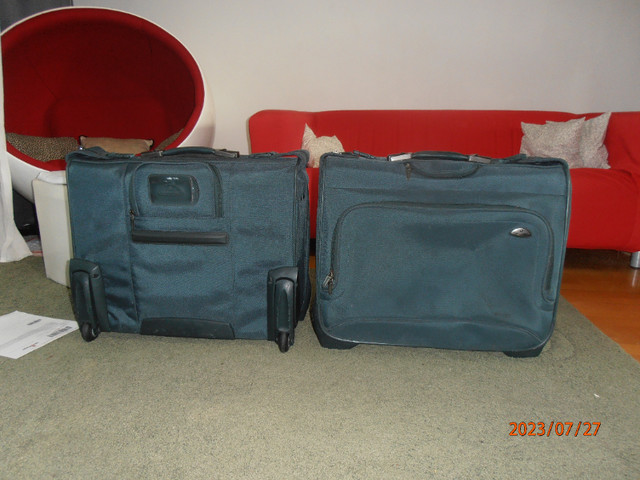 Traveling luggage Samsonite 24 inch/19.5 inch dans Loisirs et artisanat  à Laval/Rive Nord