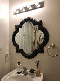 Elegant mirror