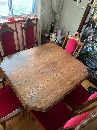 Italian Dining Table + 6 Chairs – Extendable – Great Condition, View more