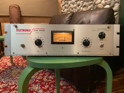 Vintage Teletronix LA-2A Leveling Amplifier 1990's, View more