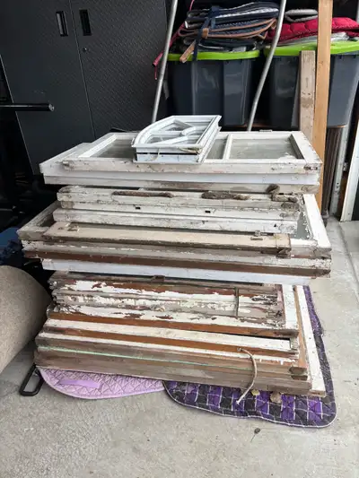 22 Vintage windows in total, all with no broken glass. Was gonna use to build a greenhouse. Never go...