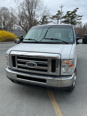 2014 Ford E 150
