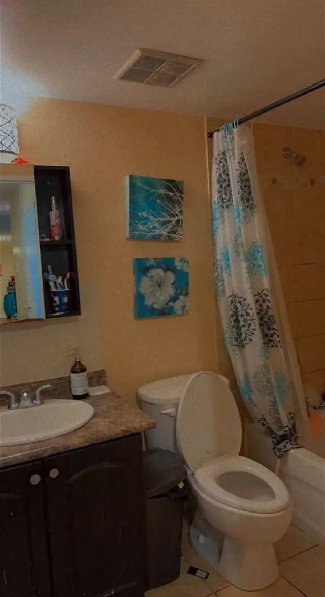 Room For Rent634369718412831211