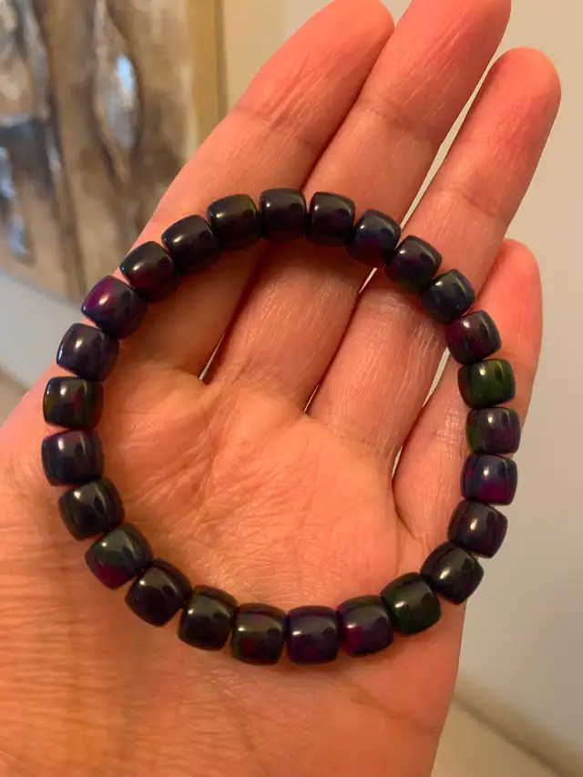New AUTH Natural Sugilite Colorful South AfricaGemstone Bracelet in Jewellery & Watches in Ottawa - Image 3