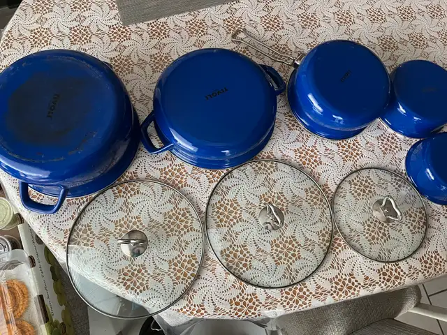 Tivoli cookware set 13 pices $ 125.00.62864744788483124