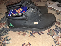 men's lightweight safety work shoe