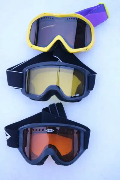 3 snowboard or ski goggles adults size double layer in great con, View more