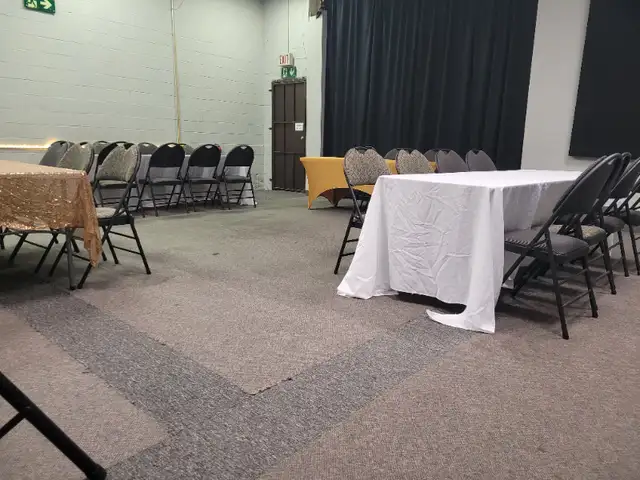 Party Room Available64520063552257121