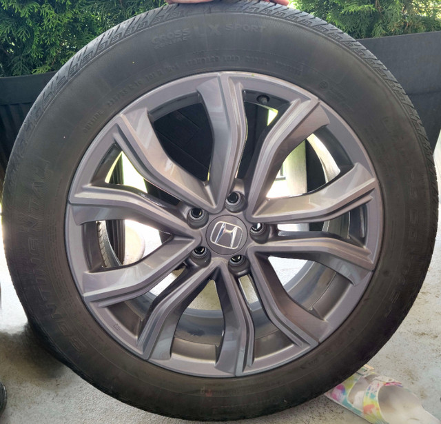 2 (not 4) Honda CRV Tires and Rims Great Condition in Tires & Rims in Kitchener / Waterloo - Image 4