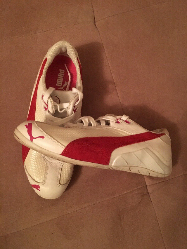 Puma white , red shoes great condition great for spring ,summer in Men's Shoes in London - Image 4