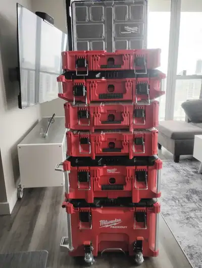 Comes with level holder, 2 M18 battery holders, and front casters. I'm selling a used Milwaukee Pack...