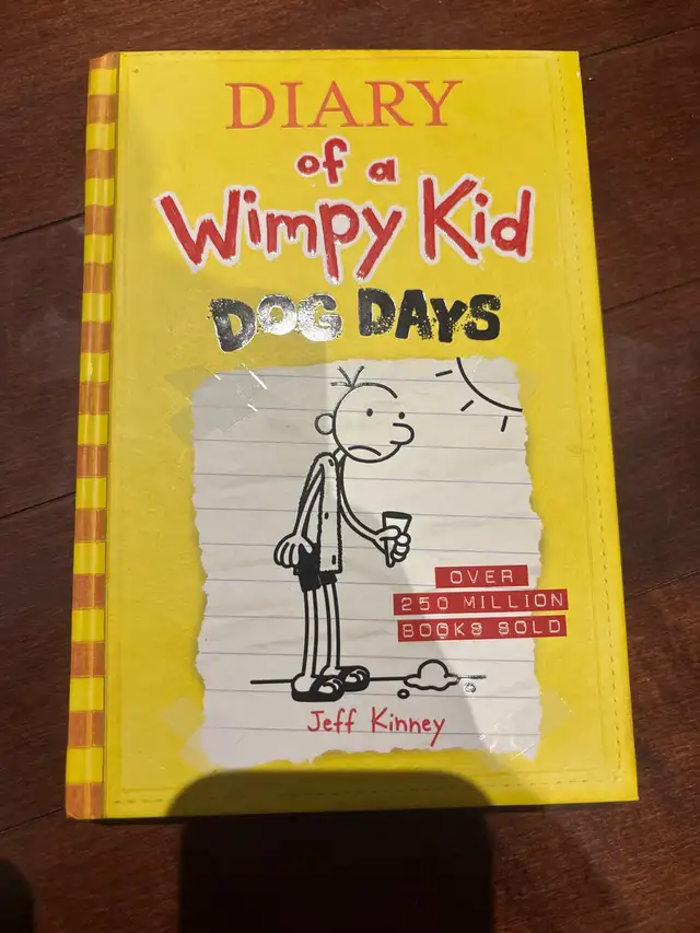 Diary of a wimpy kid dog days  in Children & Young Adult in Oakville / Halton Region - Image 2