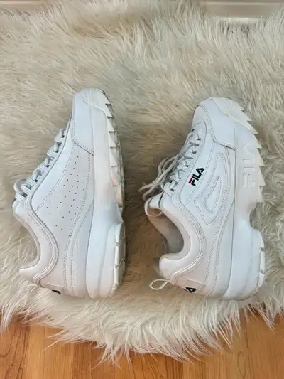 Great condition Size 10 (feels smaller)