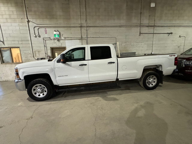 2018 Chevy Silverado 2500HD in Cars & Trucks in Saskatoon - Image 2