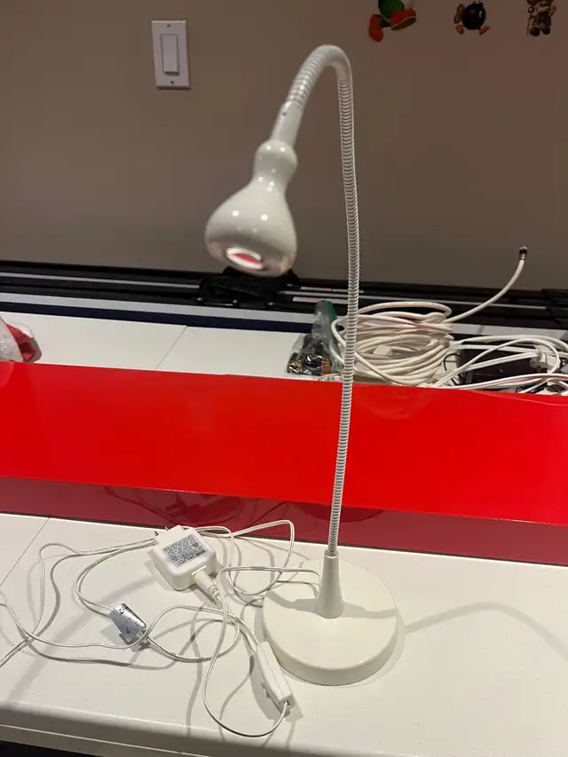 IKEA Jansjo desk lamp in Indoor Lighting & Fans in City of Toronto - Image 2