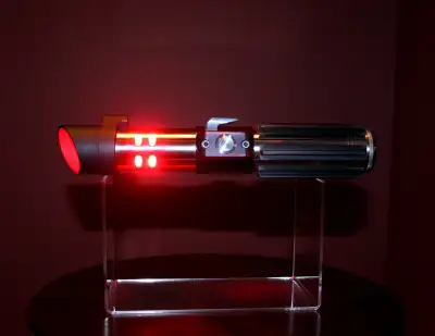 This lightsaber comes complete with programmable sound fonts and light ups. Lightsaber blade and 2 b...