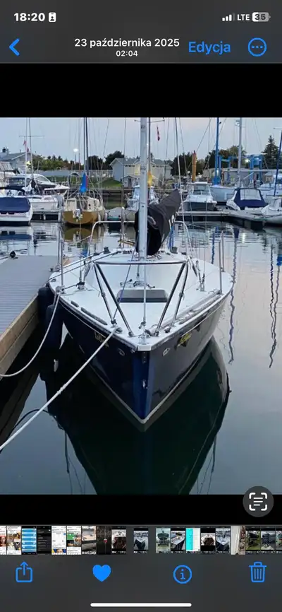 Kirby 25 racing boat in good condition, needs a bit of work. Comes with double axle trailer with ext...