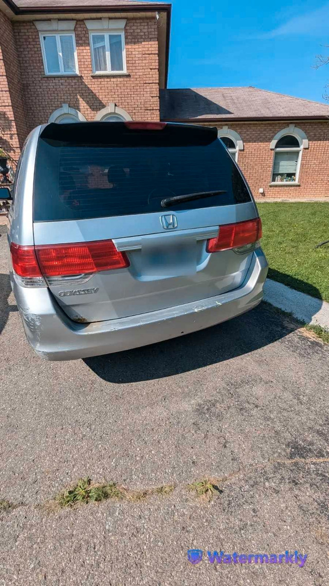 Honda Odyssey 2010 for sale in Cars & Trucks in Mississauga / Peel Region - Image 4