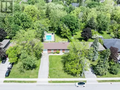 6 bed 2 baths female student rental only