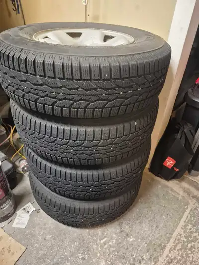 245/75/16 winter tires great condition off toyota tacoma
