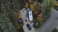 RV / Trailer on private seasonal lot - 45min from Edmonton!!