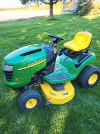 John deere L110 lawn tractor 