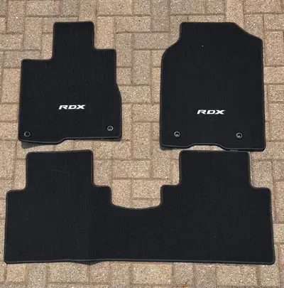 OEM Genuine Acura part 83600‑TX4‑A010M1 in NH690L Brand new - never used Acura carpet mats 1st and 2...