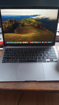 Silver MacBook Air (13") ~ Barely Used