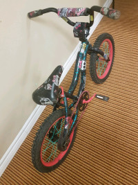 Monster High kids bike