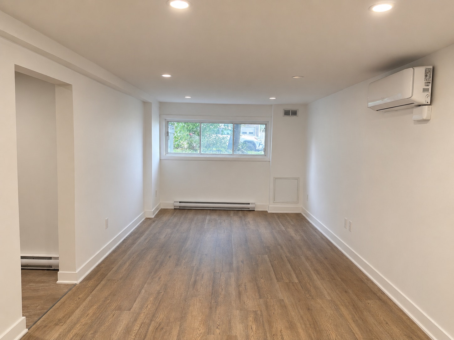Logement 5/2 à louer à saint-hubert — photo 1
