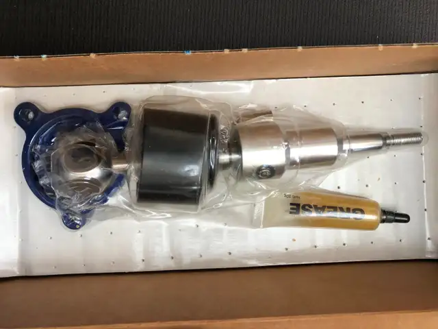 B&M 45163 Sport Manual Shifter for Nissan 350Z 370Z INFINITI in Transmission & Drivetrain in Vancouver - Image 5