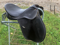 Wintec Cair saddle