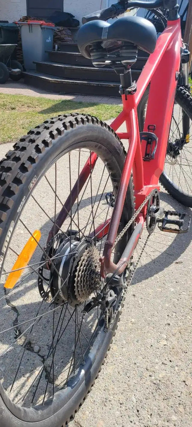 OUTLAND LAURENTIAN 
E-BIKE in eBike in St. Albert - Image 6